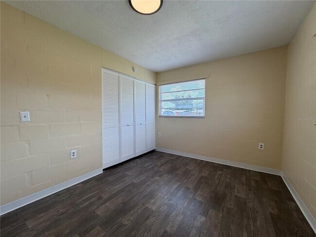 Foto del edificio - 2988 Stowe Pl