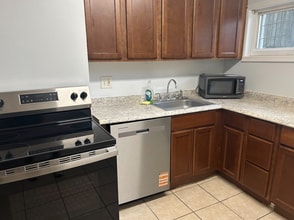 Building Photo - 220 S Stricker St