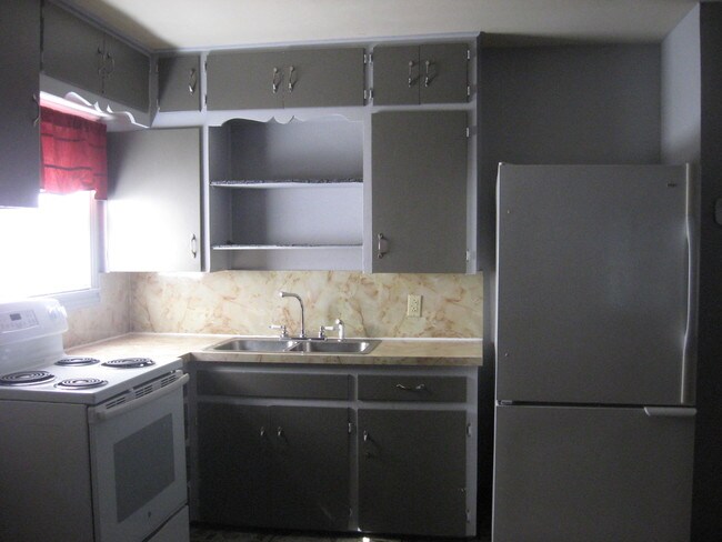 Foto del edificio - 1505 S 33rd St