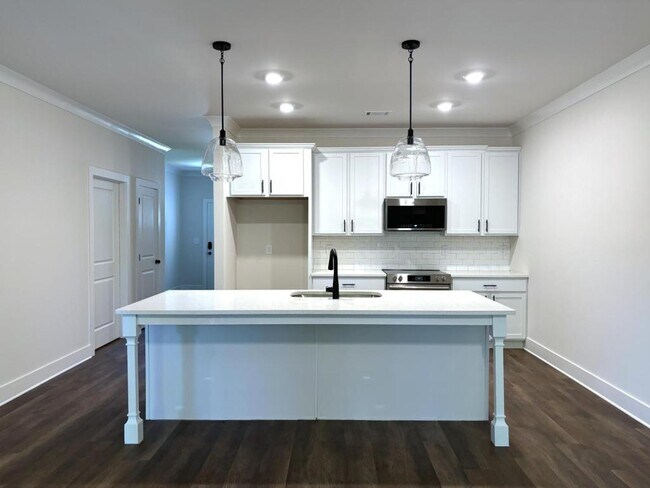 Foto del edificio - 74 Village Ct