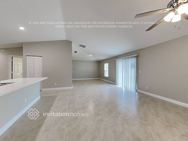 Foto del edificio - 714 SW McCracken Ave