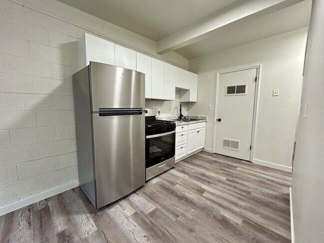 Photo - 1729 S Richards St Apartment