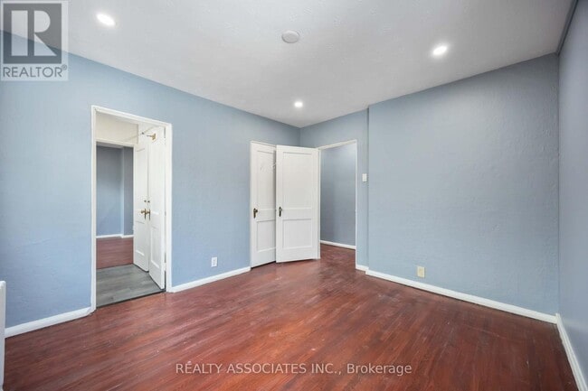 Building Photo - 162 Millwood Rd