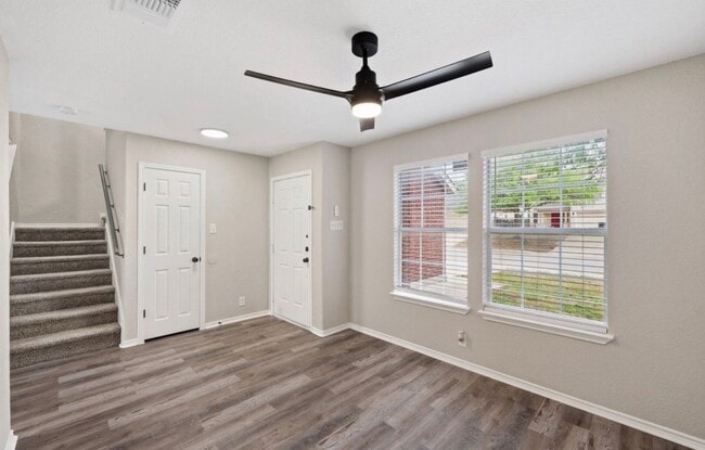 Building Photo - 10807 Indigo Creek