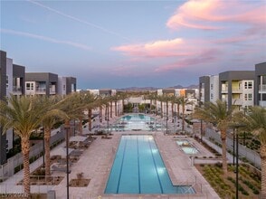 Building Photo - 11055 S Las Vegas Blvd