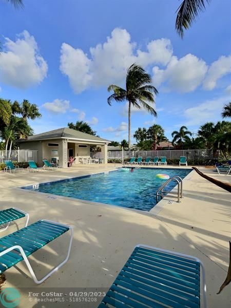 Foto del edificio - 849 SW Rocky Bayou Terrace