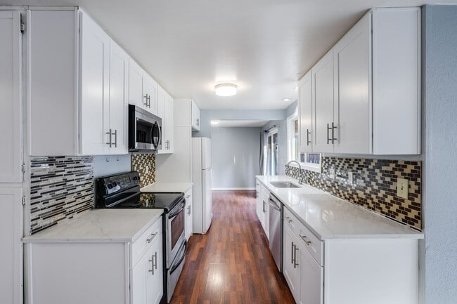 Photo - Beautiful 3 Bed, 2 Bath Rental Home in Highland Beaverton Neighborhood!