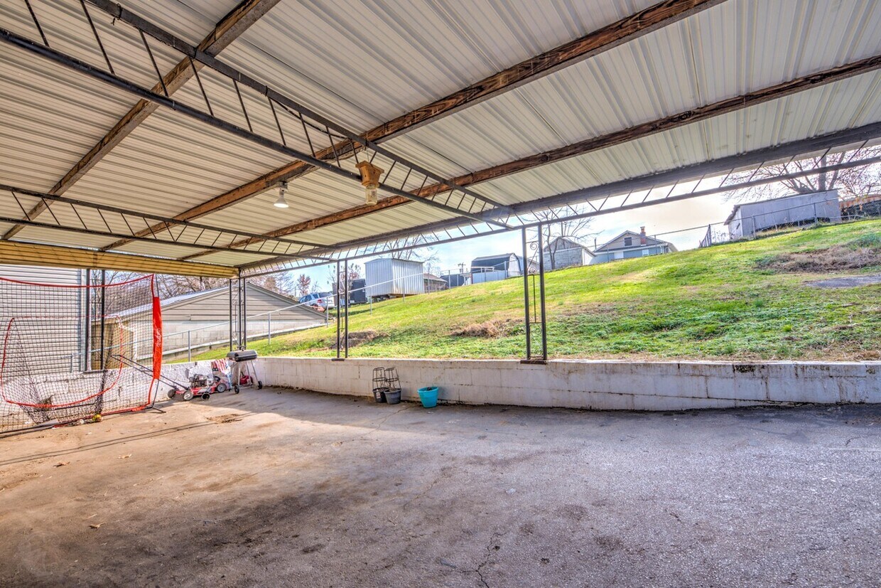 2542 Keith Ave, Knoxville, TN 37921 House Rental in Knoxville, TN