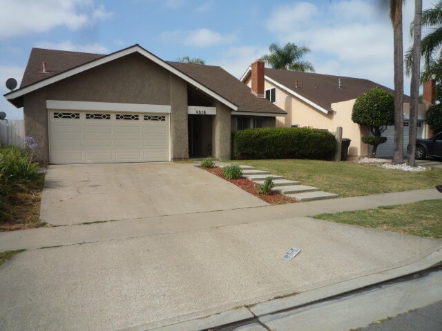 Building Photo - 4918 E Glenview Ave