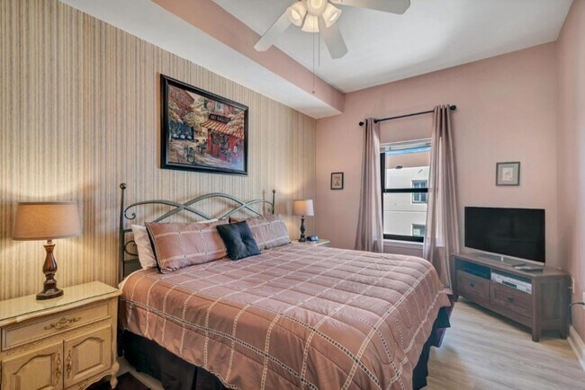 Foto del edificio - 24230 Perdido Beach Blvd