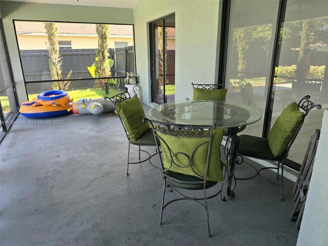 Foto del edificio - 3401 SW San Benito St