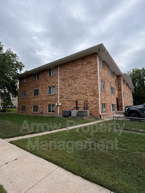 Building Photo - 539 N 24th St