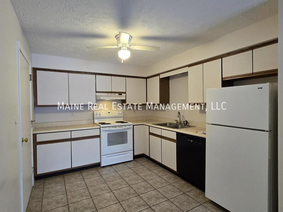 Primary Photo - 7 Hartley St