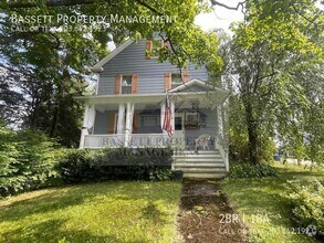 Building Photo - 203 Highland Ave