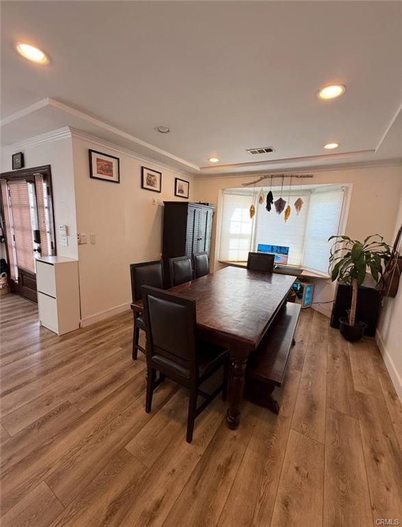 Foto del edificio - 6462 Teesdale Ave