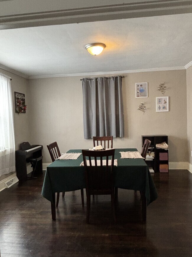 Foto del edificio - 527 Grove St