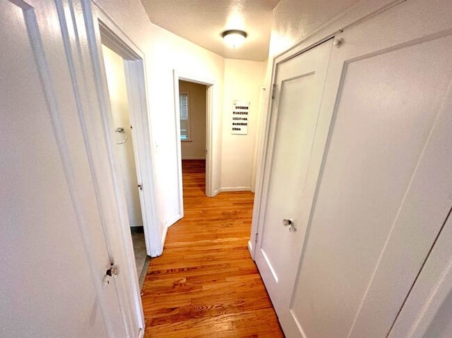 Foto del edificio - 136NW21st