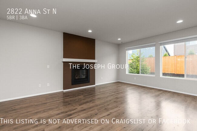 Building Photo - Stunning 5 bed/3 bath in Lacey!