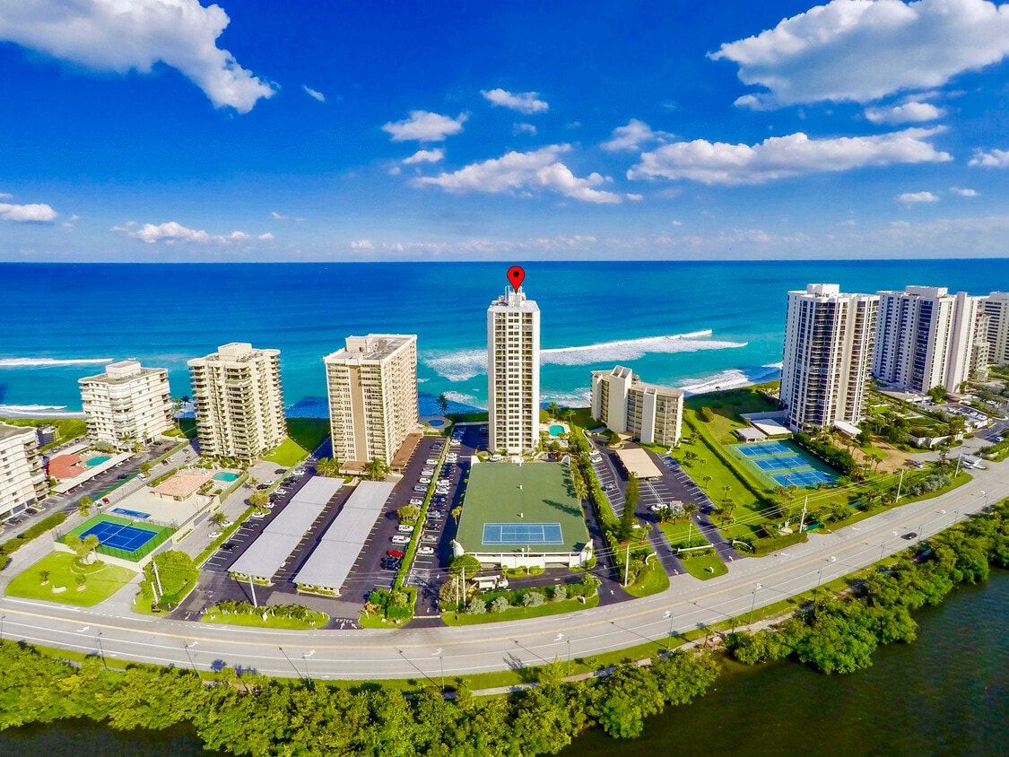 Foto principal - 5420 N Ocean Dr