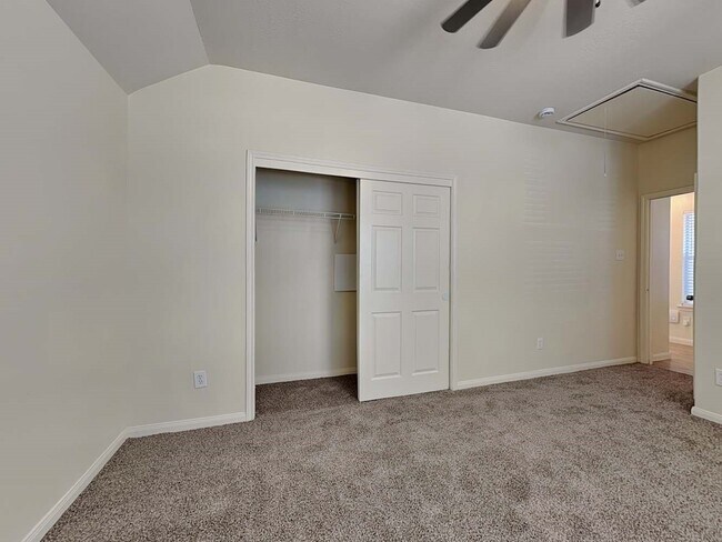 Building Photo - 6347 Austinville Dr