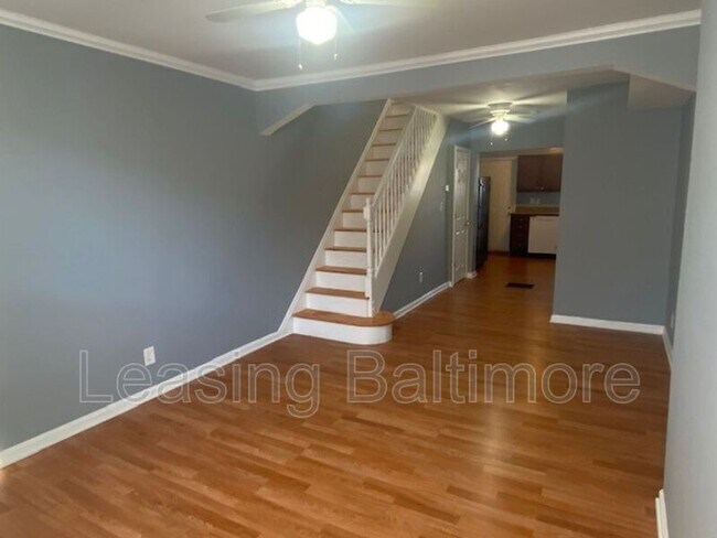 Foto del edificio - 1127 Cleveland St