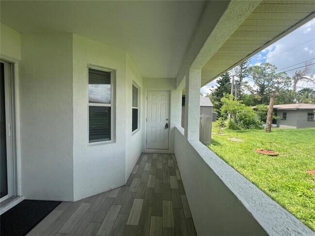 Building Photo - 225 San Marco Ave