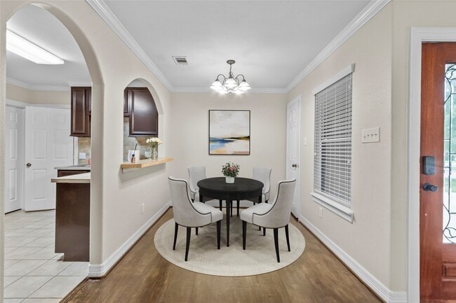 Foto del edificio - 804 Valerie Ave