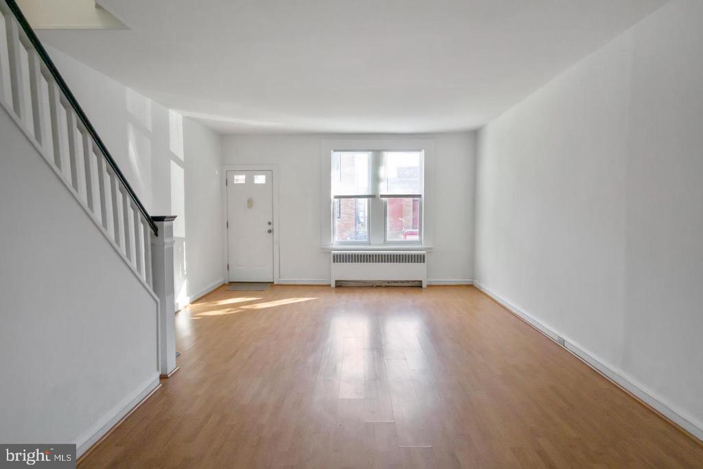 Foto principal - 3032 Memphis St