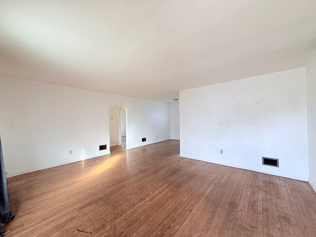 Foto del edificio - 609 S Taylor Ave