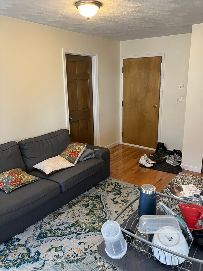 12 Winter St Unit 1, Somerville, MA 02144 Apartments in Somerville