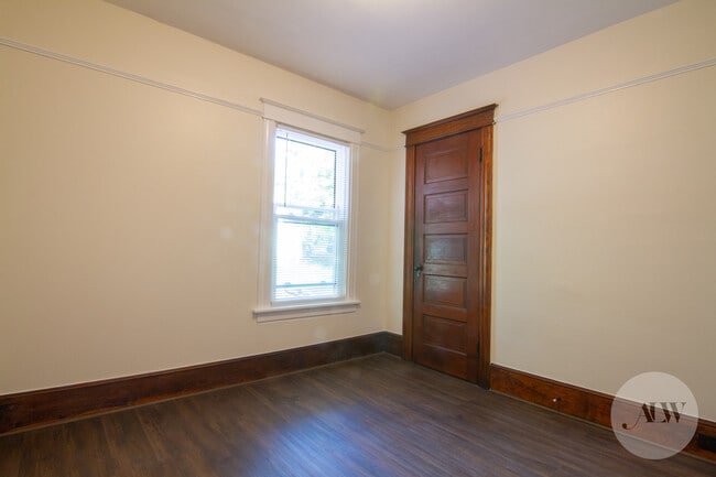 Typical bedroom - 36 Parker Ave