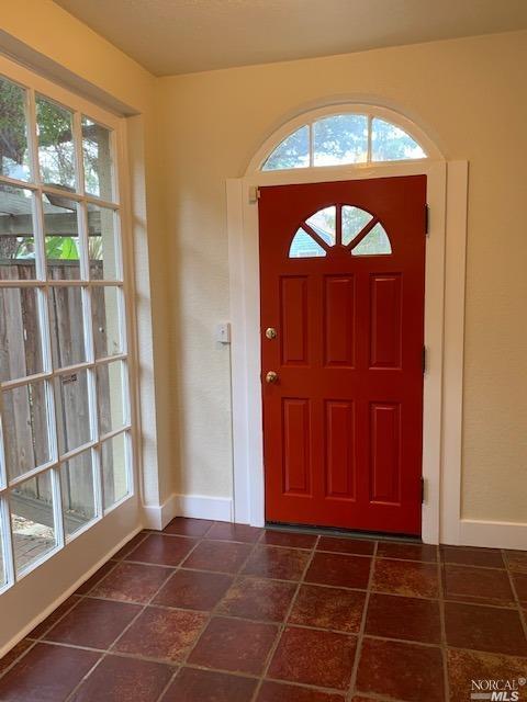 Foto del edificio - 170 B St