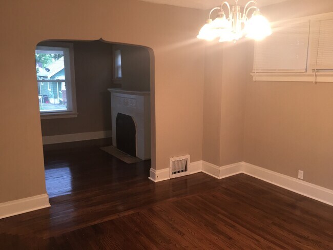 Foto del edificio - 1434 Yarmouth Ave