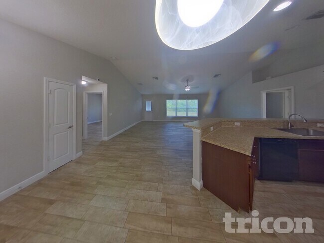 Foto del edificio - 22404 Cheryl Ave