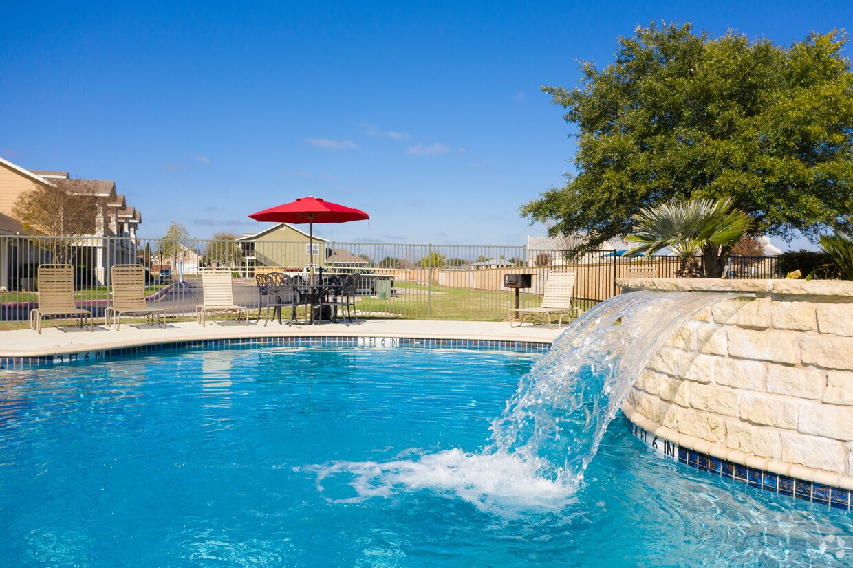 COTTON CROSSING Alquileres en New Braunfels, TX