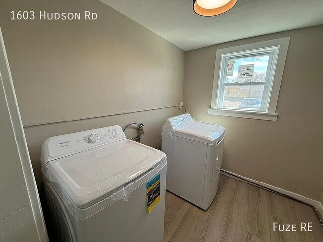 Foto del edificio - 1603 Hudson Rd