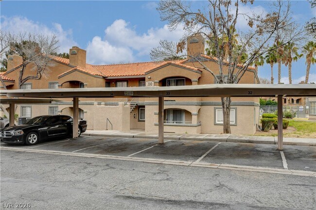 Building Photo - 200 Mission Laguna Ln