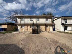 Building Photo - 602 Sunset Ln