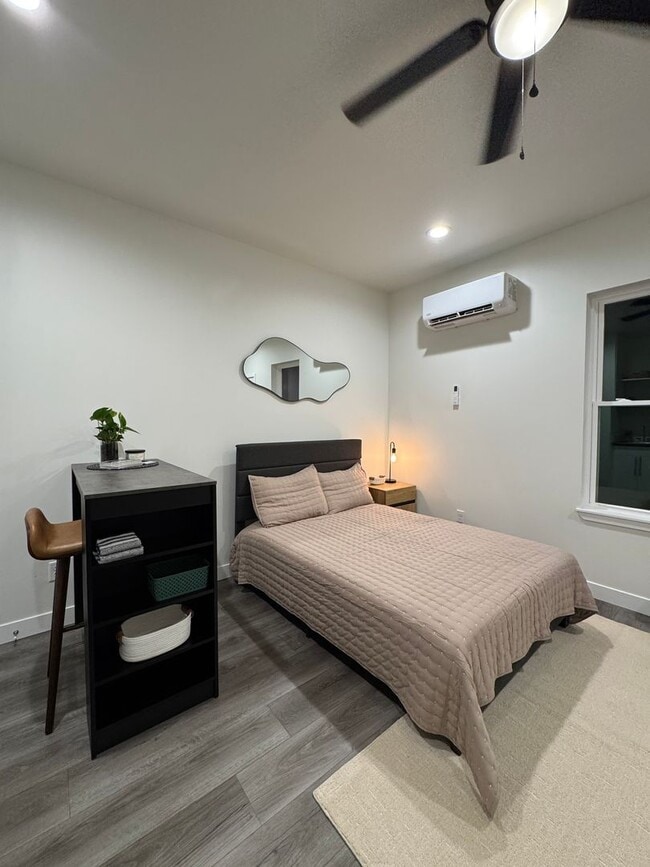 Interior Photo - Bellaire Lofts