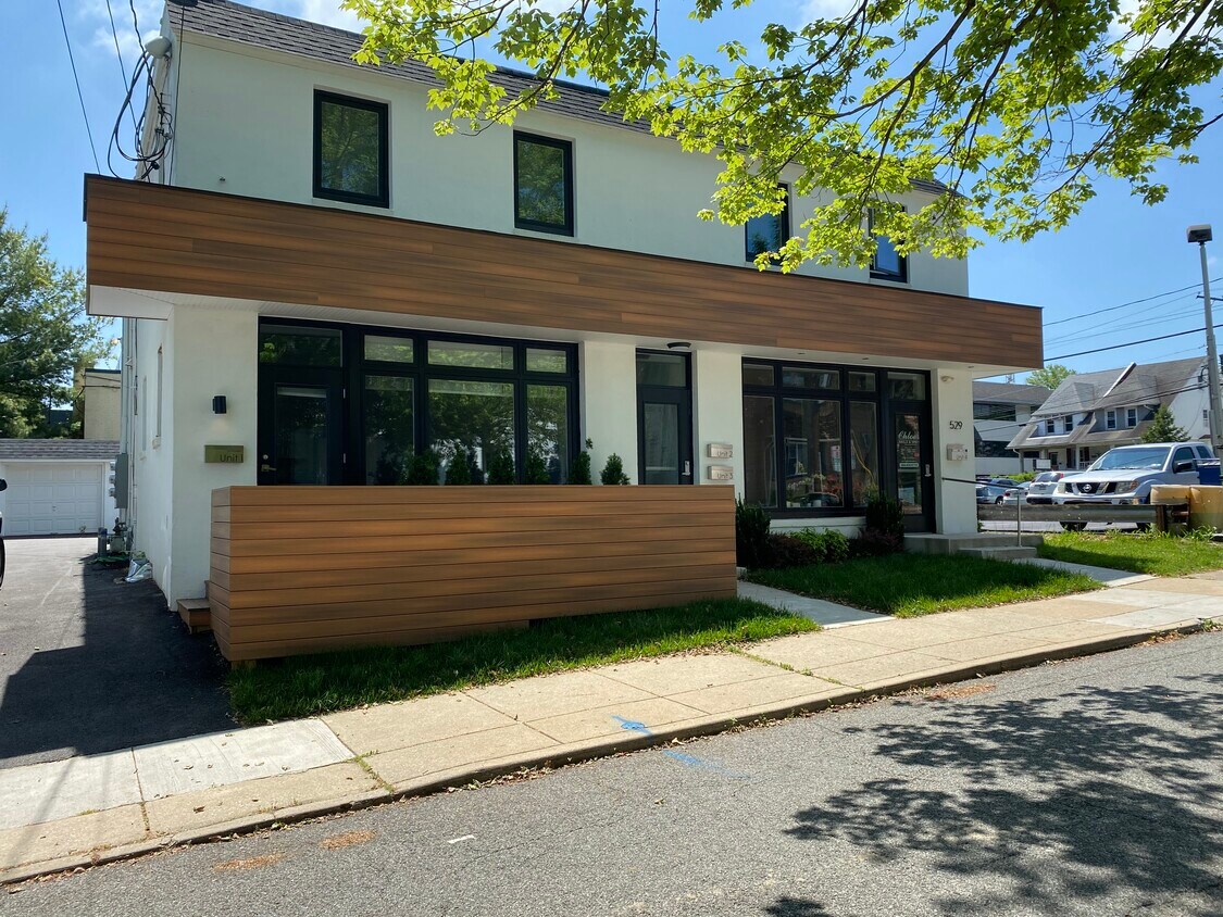 529 Brookhurst Ave, Penn Valley, PA 19072 Apartments in Penn Valley, PA