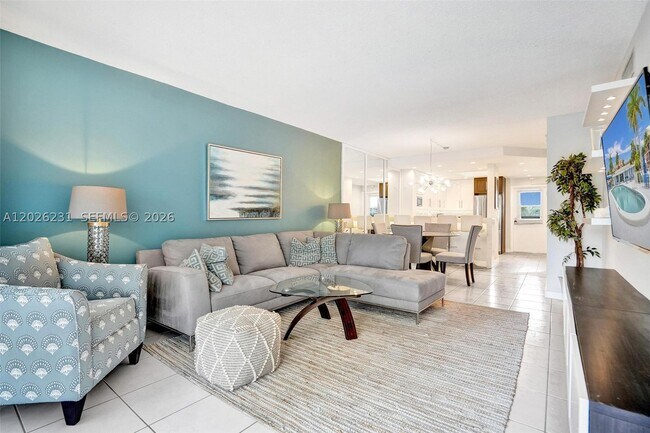 Foto del edificio - 450 Paradise Isle Blvd