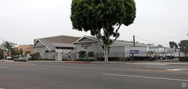 Building Photo - Palm Garden Apartments
