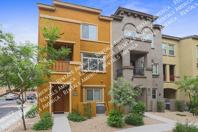 Building Photo - 2150 W Alameda Rd