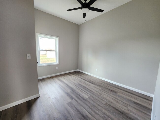 Foto del edificio - Spacious 3-Bedroom, 2-Bathroom Home AVAILABLE NOW!!