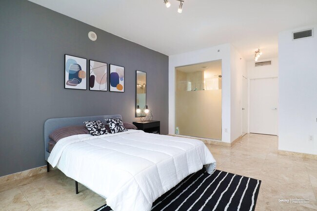 Foto del edificio - 90 SW 3rd St