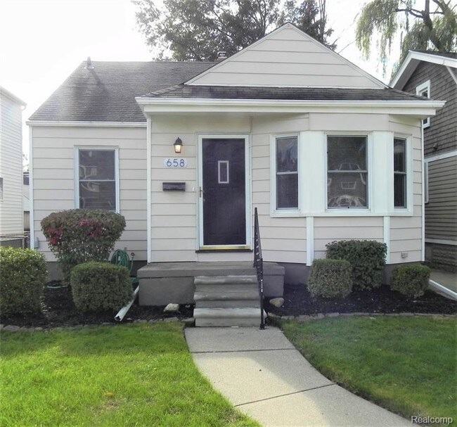 Foto del edificio - 658 Camden St