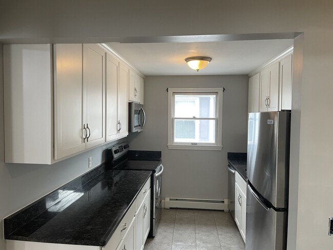 Foto del edificio - 72 Sterling St