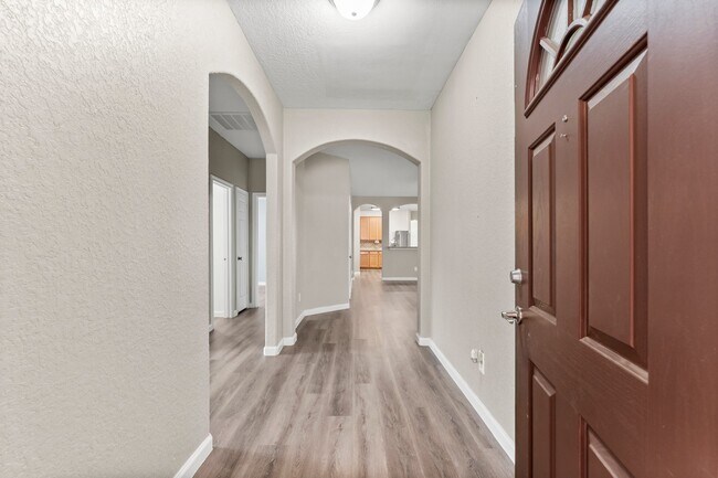 Foto del edificio - 22014 Briarvine Ct