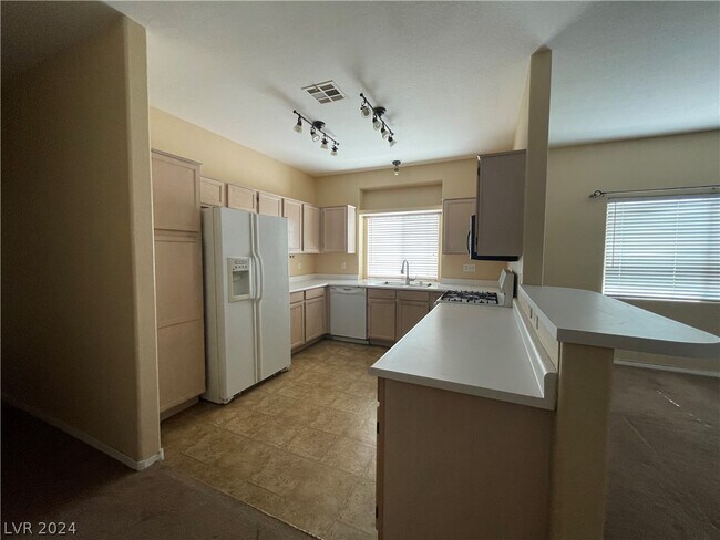 Building Photo - 6800 Indian Chief Dr