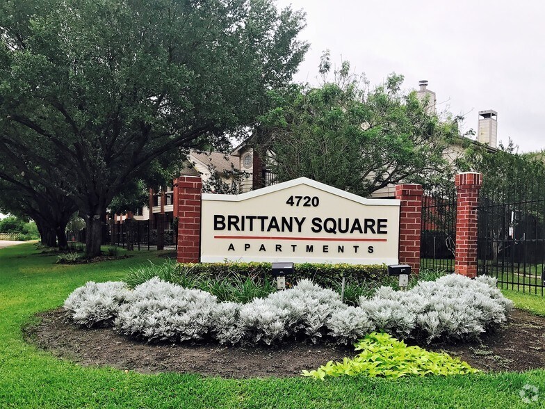 Pet Friendly Apartments for Rent in Rosenberg TX | Apartments.com Pet Friendly Apartments for Rent in Rosenberg TX | Apartments.com